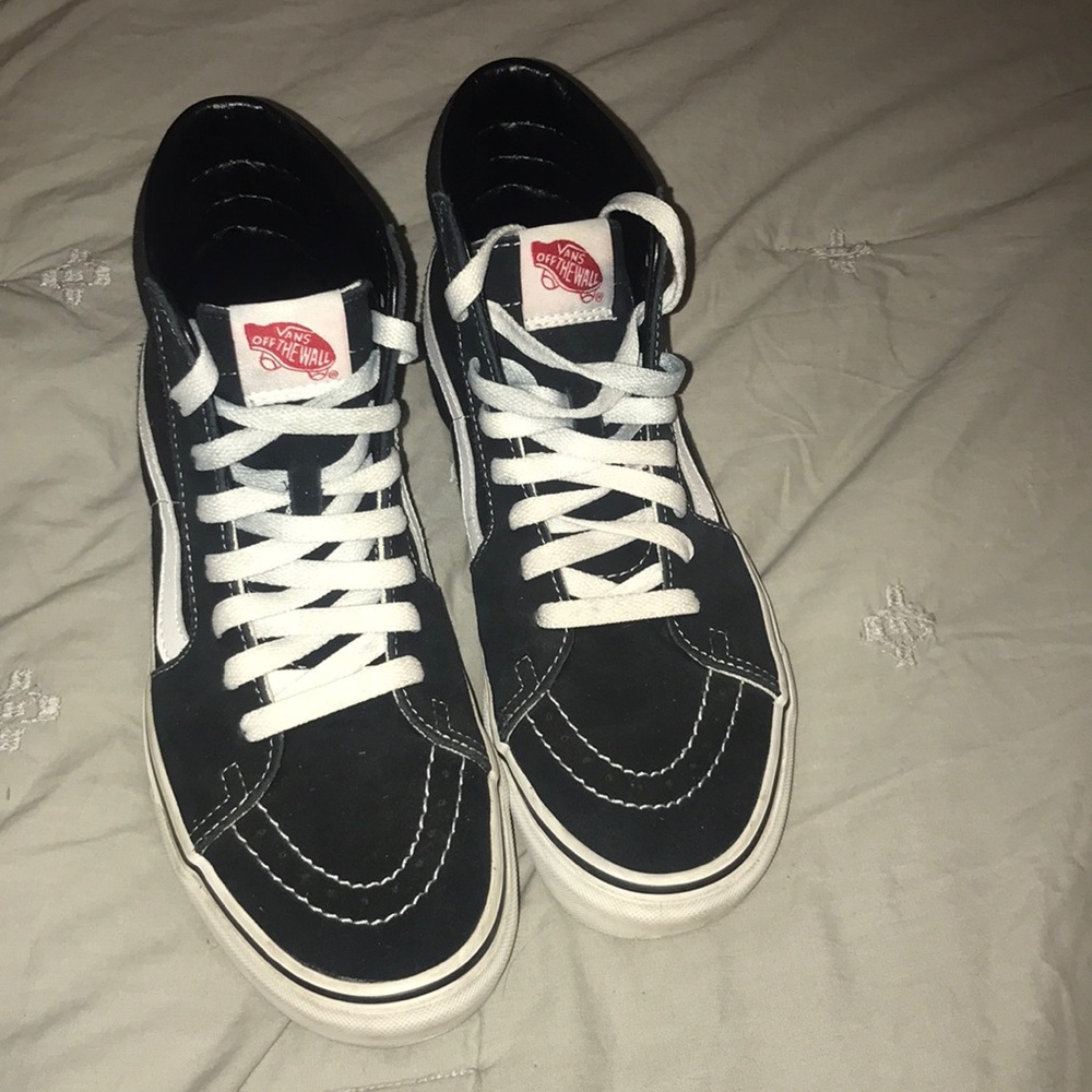 Women’s high top vans